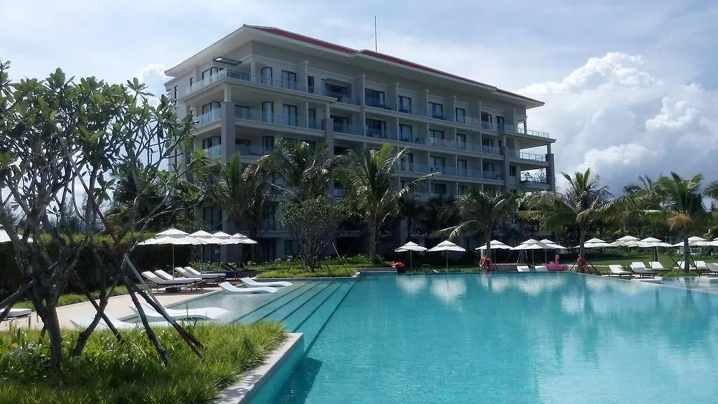 Ocean Apartment Spa & Golf Danang 0*, Da Nang